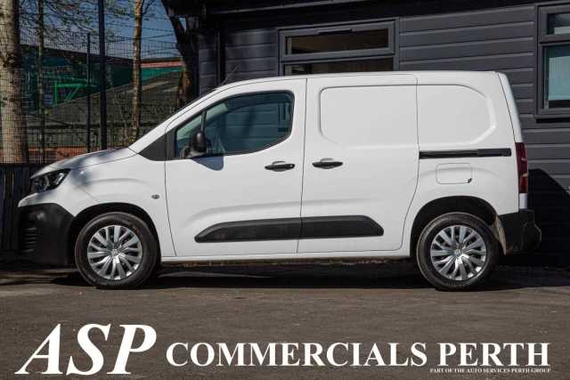 Peugeot Partner 1.5 Professional L1 B