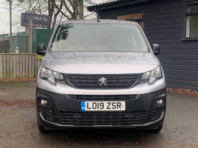 2019 Peugeot Partner 1000 1.6 BlueHDi 100 Professional Van