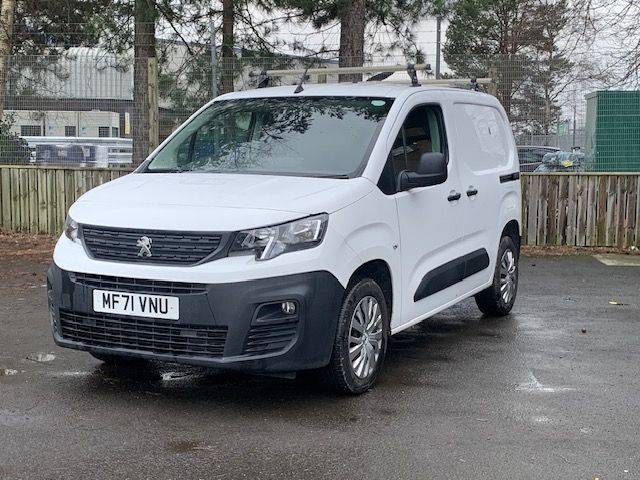 2021 Peugeot Partner 1000 1.5 BlueHDi 100 Professional Premium Van