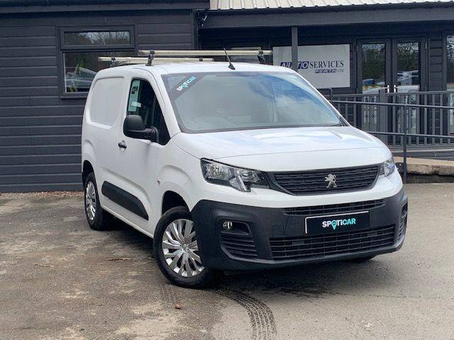 Peugeot Partner 1000 1.5 BlueHDi 100 Professional Premium Van Panel Van Diesel White