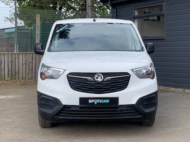 2021 Vauxhall Combo Cargo 2300 1.5 Turbo D 100ps H1 Dynamic Van